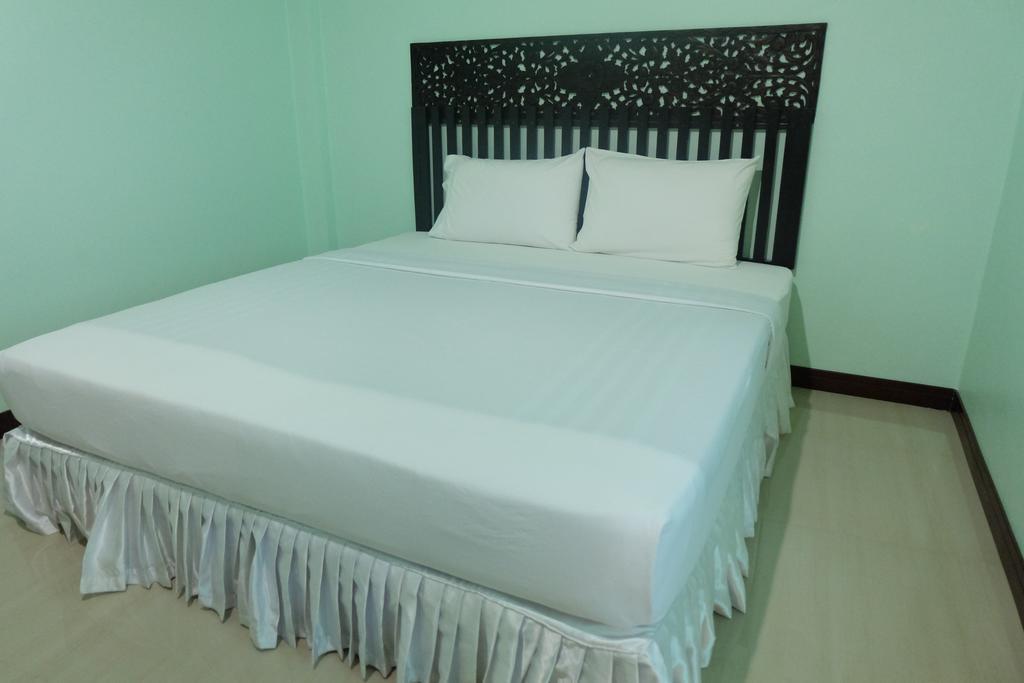 J-Safe Guesthouse Sukhothai Zimmer foto
